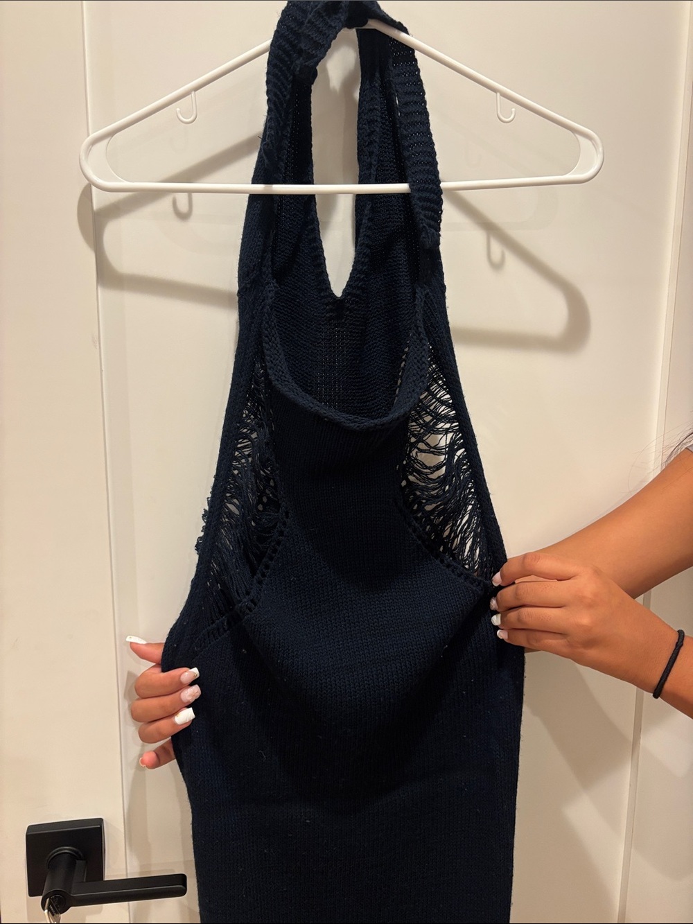 PrettyLittleThing Navy Halter Backless Maxi Dress - Picture 2 of 4